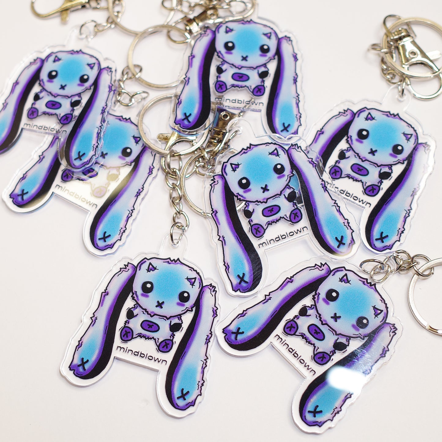EMO ALIEN KEYCHAIN