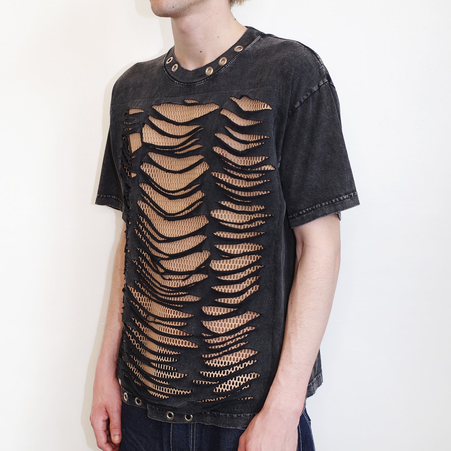 SLASHER TEE